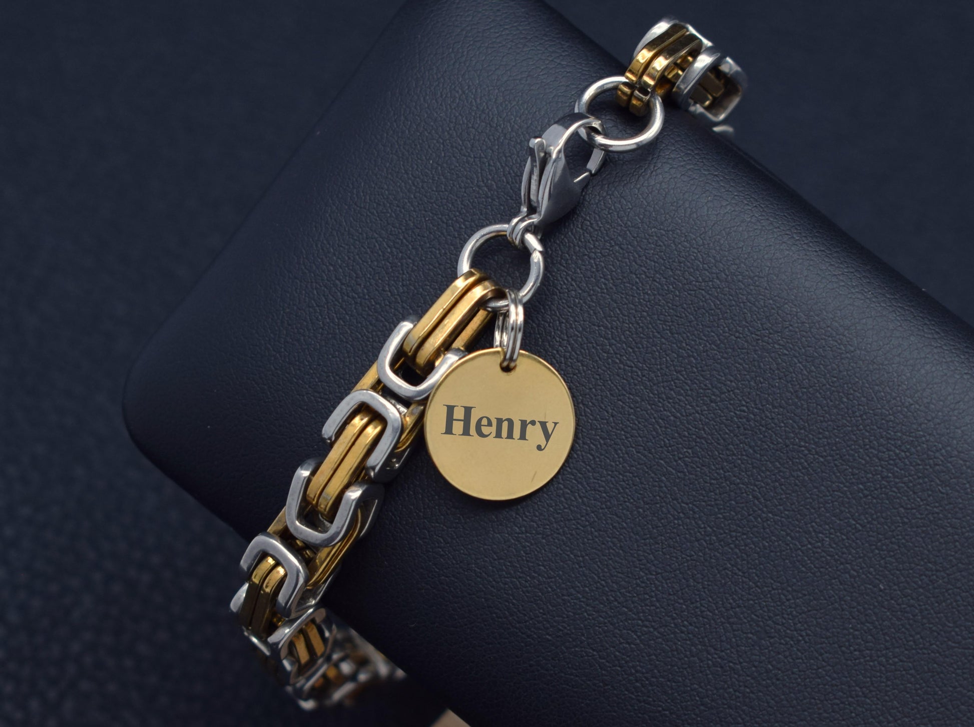 siver gold chain bracelet with customisable name