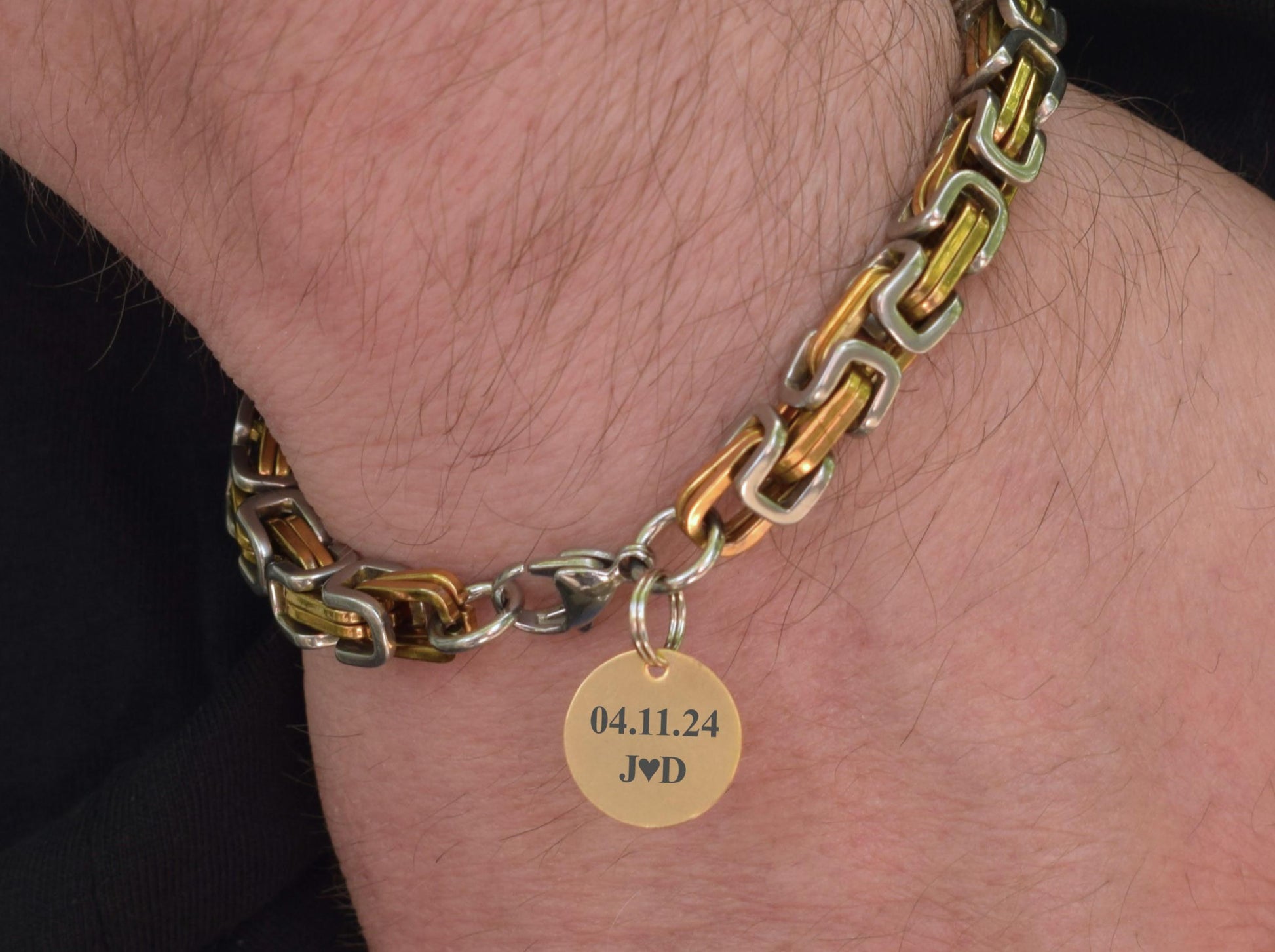 chain bracelet with customize engraved initials date